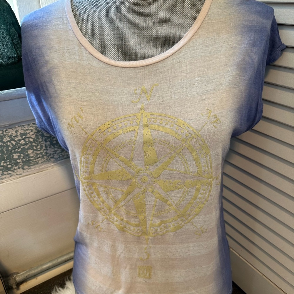 ⭐️ 3 for $20 SALE Women’s shirt